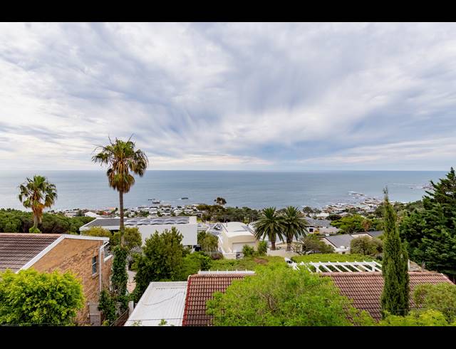 4 BEDROOM HOUSE SOLD IN CAMPS BAY